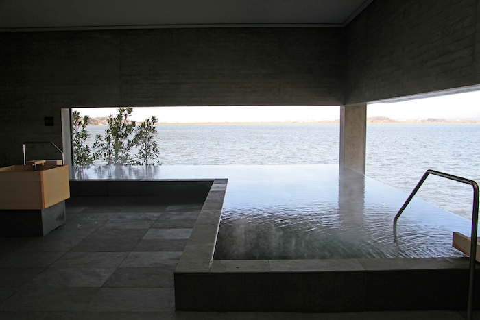 Katayamazu hot spring public bath, bath room