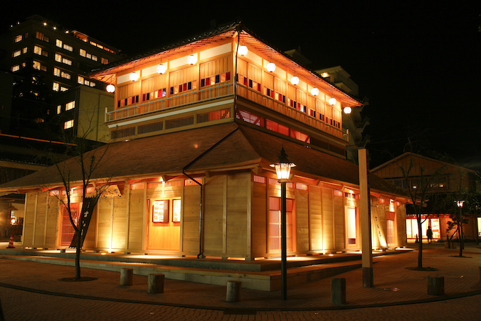 Yamashiro hot spring old bath house